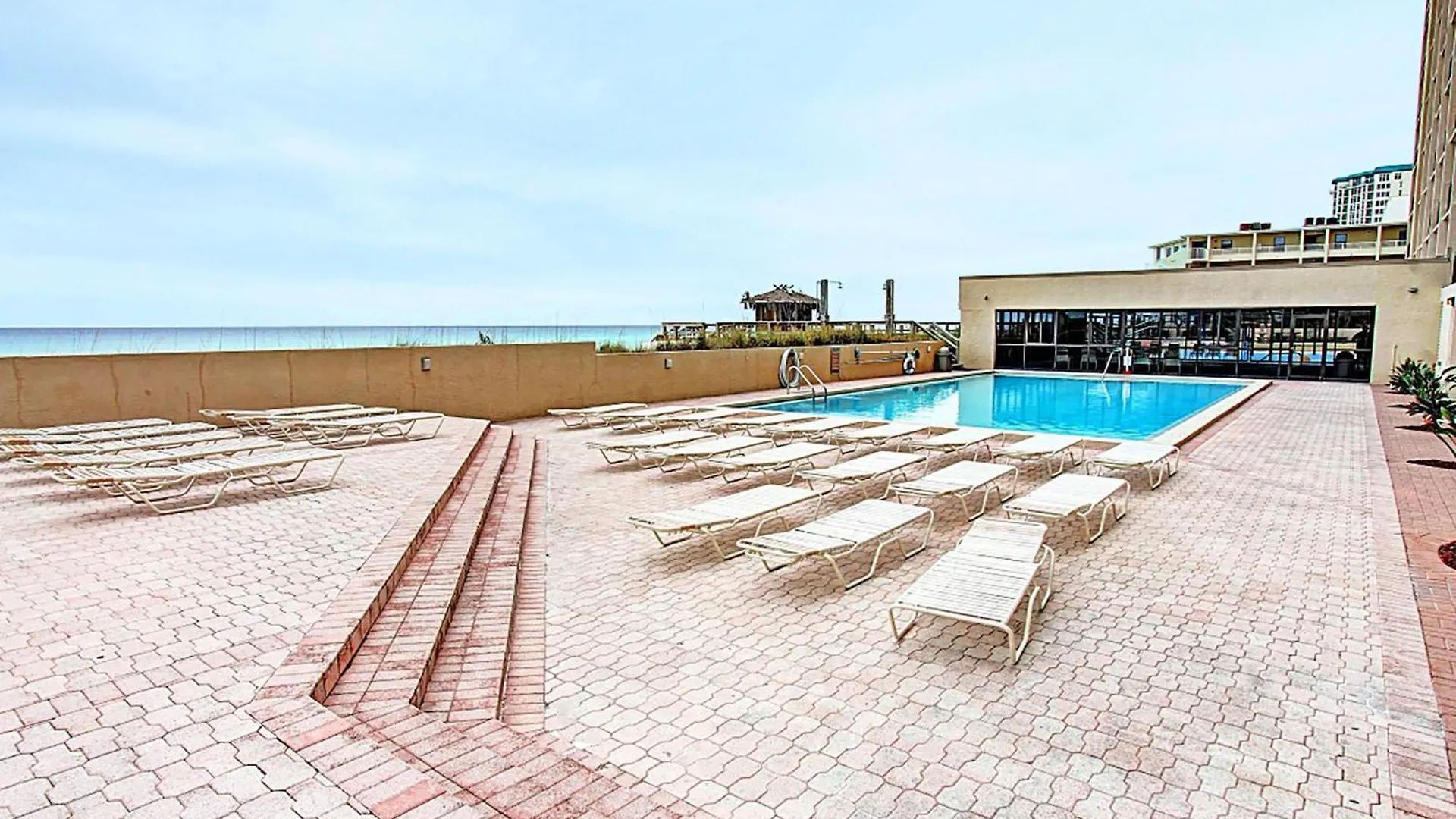 Sundestin 101 Apartment